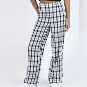 Princess Polly Women’s Plaid Pants